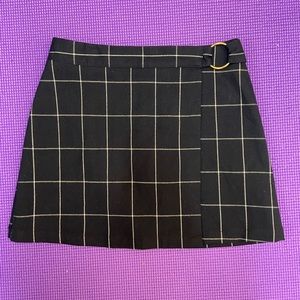 Plaid mini skirt